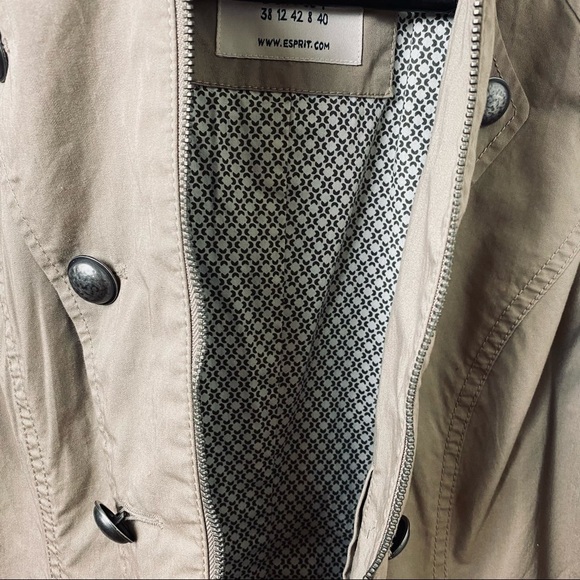 Esprit Jacket.  Tan.  Sz  8. - Picture 12 of 16